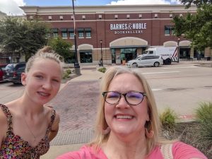 Getting Anna some books in English, Dallas Texas, day 10