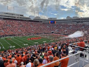 Players entering field, day 13